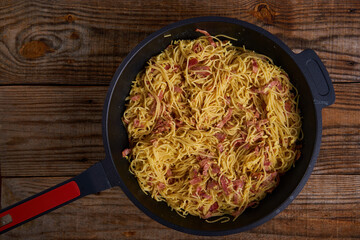 Carbonara pasta with pork ham