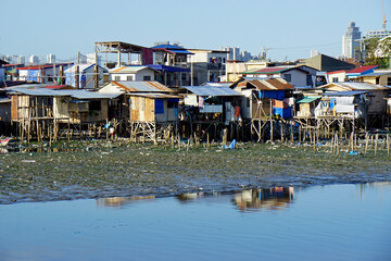 Fototapeta na wymiar slum in cebu city on the philippine islands