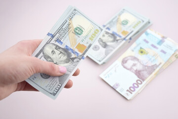 American dollars and Ukrainian hryvnia. The concept of the exchange rate.