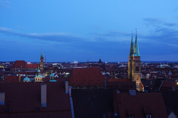 Obraz premium The panorama of Nuremberg from the city castle hill, Germany