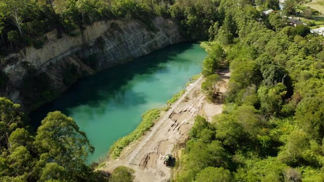 Bexhill Quarry NSW bright blue water