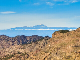 View of Pico del Teide highest point in Spain from Gran Canaria, Canary Islands - 595958616
