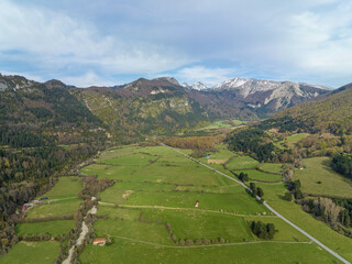 Fototapeta na wymiar Belagua, Navarre Pyrenees. Spring