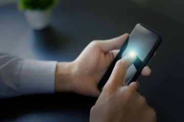 スマートフォンをクリック Clicking a smartphone