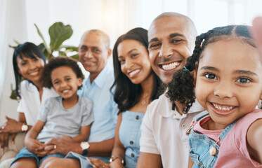 Obraz premium Big family, portrait and selfie smile in home living room, bonding or having fun. Happiness, parents and grandparents with children taking face pictures and enjoying quality time together in house.