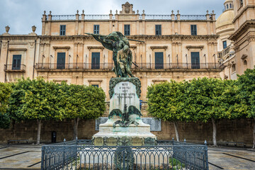 Fototapeta na wymiar Monument to the WW1 victims in old part of Noto city, Sicily in Italy