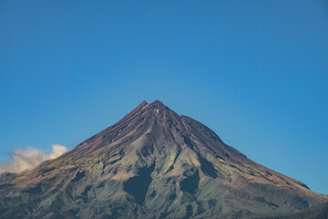 Fototapeta premium View of Mount Taranaki Summit (Taranaki Maunga), Egmont National Park, on the west coast of New Zealand's North Island.