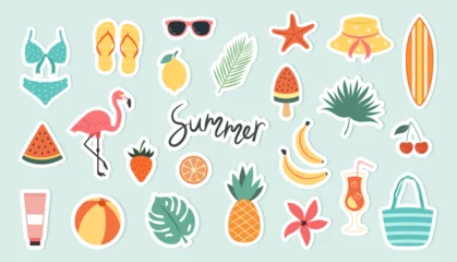 Foto op Canvas A set of summer beach stickers in retro colors. Vector illustration © Myurenn