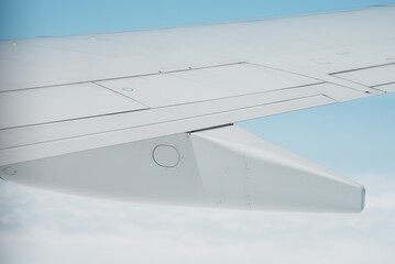 飛行機の主翼