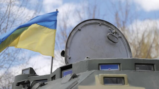 Armoured personnel carrier barrel close up