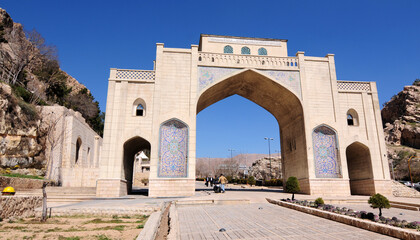 Fototapeta na wymiar Kuran Gate - Shiraz - IRAN