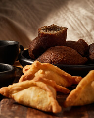 Quibbes y empanadas de leche cortada