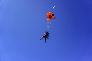 Tandem skydive dempolyment 