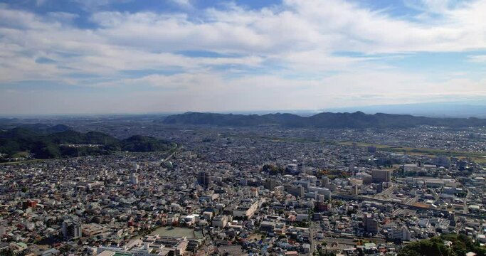 空撮 - 日本の都市風景 群馬県桐生市 観光 ビジネス 右ドリー