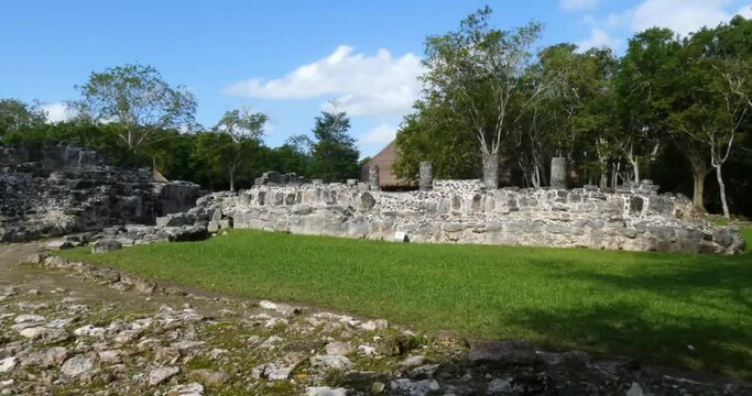 Las Columnas ("The Columns") on the right, and Los Nichos ("The Niches") on the left at San Gervasio, Mayan archeological site, Cozumel, Mexico.