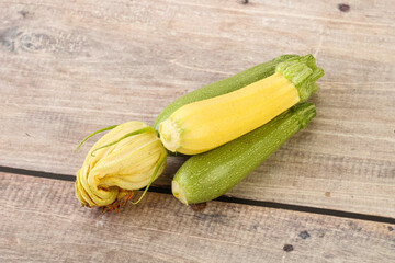 Raw baby organic zucchini heap