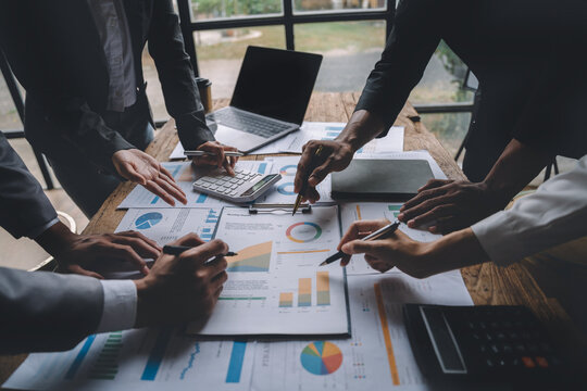 usiness team meeting present.professional investor working with new startup project.