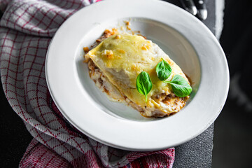 lasagna dish bechamel sauce, minced meat, grated cheese meal food snack on the table copy space food background rustic top view