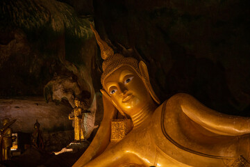 buddha statue