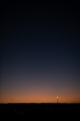 2 Straßenlaternen zur blauen Stunde / Abenddämmerung in El Gouna, Ägypten