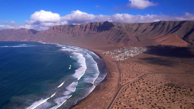 Famara Images – Browse 5,568 Stock Photos, Vectors, and Video | Adobe Stock