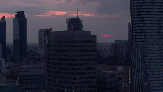Warsaw Centrum, Sunshine