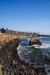 Seaside Cliffs on the California Coastline (3)