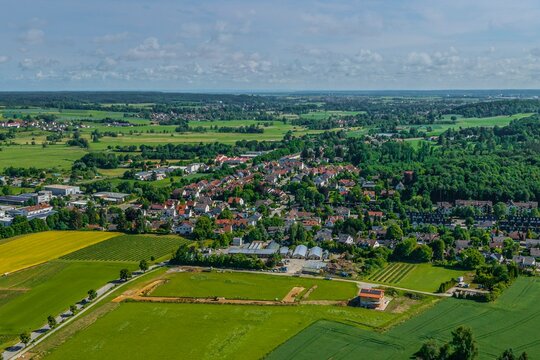 Diedorf in Schwaben im Luftbild - Ausblick auf den Ortsteil Lettenbach im Schmuttertal