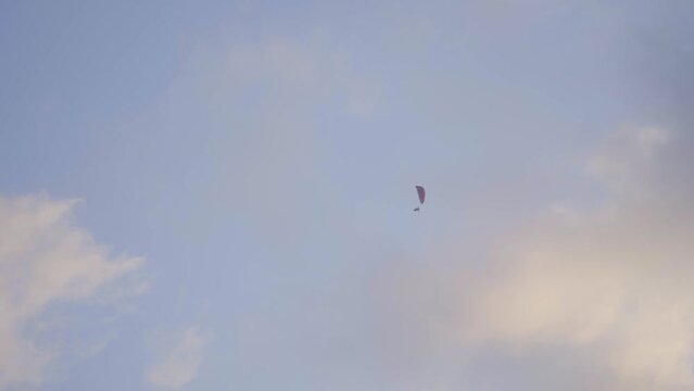 parachute raide bottom view in chapora beach in goa India