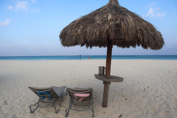 Travel to an Aruba resort by the ocean