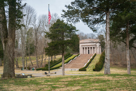 Monument At Abraham Lincoln Birthplace National Historical Park