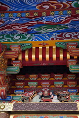 Fototapeta premium 成田山新勝寺、成田、千葉県、日本、なりたさん、しんしょうじ、お寺、成田山、新勝寺、寺、建築、建物、提灯、赤、大きい、三重塔、塔、カラフル、装飾、彫刻、カラー、色、塔、龍、ドラゴン、参拝、初詣、お参り、信仰、お祈り、願い事、観光、ツアー、旅、旅行、旅行者、