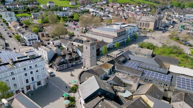 Circling in towards town clock tower in Newton Abbot, Devon