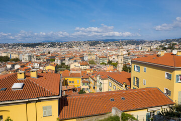Fototapeta na wymiar Panorama sur le Vieux-Nice depuis les flancs du Mont Alban