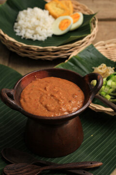 Sambel Pecel Spicy Peanut Sauce,
