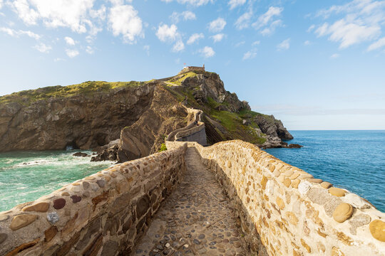 Vista de San Juan de Gaztelugatxe en Bizkaia, Euskadi (Vizcaya - Pa&iacute;s Vasco)
