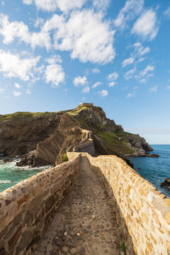 Vista de San Juan de Gaztelugatxe en Bizkaia, Euskadi (Vizcaya - Pa&iacute;s Vasco)