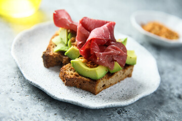 Avocado toast with smoked ham