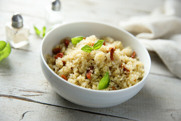Couscous with sun dried tomatoes