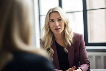 Business Woman, Entrepreneur, Office, Team, Working, Dropshipping, Ecommerce, Orders, Office