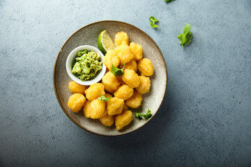 Homemade shrimp bites with avocado mash 