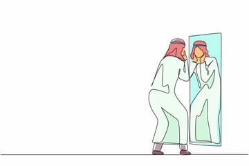 Single continuous line drawing Arab businessman holding his face on reflection mirror. Man applying lotion on stubble after-shaving or trimming, looking at mirror. One line draw graphic design vector