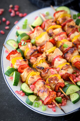 chicken skewers & sweet peppers 