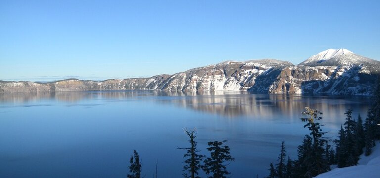 Bodies of water Crater Lake