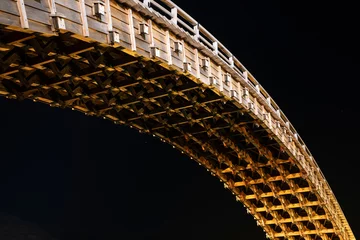Photo sur Plexiglas Le pont Kintai 山口県岩国市にある錦帯橋の夜景