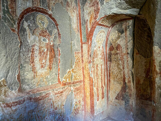 Affresco di una chiesa rupestre scavata nella roccia - La valle di Ihlara - turchia - obrazy, fototapety, plakaty