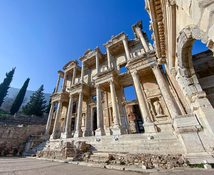 dettagli architettonici del sito Archeologico di Efeso in Turchia