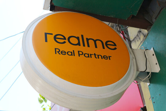 Symbol above the distributor store of the Chinese company Realme, a smartphone manufacturer, in Rishikesh, India, 2023