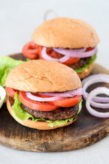 Juicy beef burgers 
