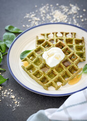 Spinach waffles 